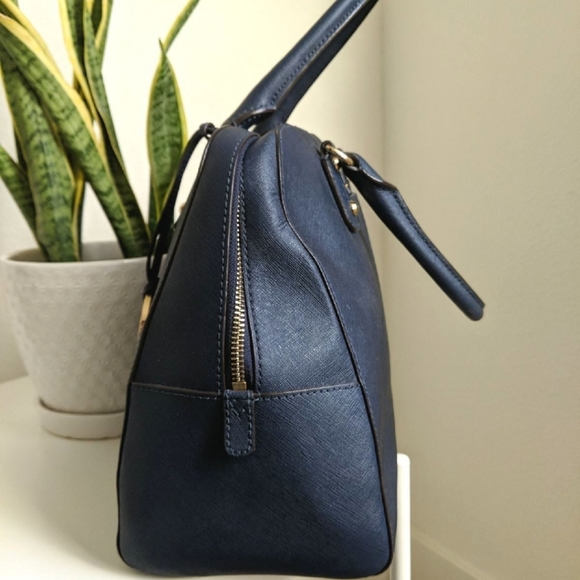 Michael kors handbag - Picture 9 of 13